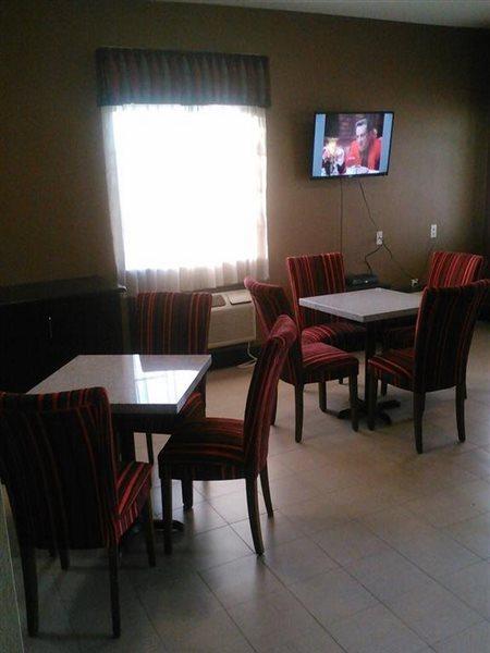 Rodeway Inn Dilley Εξωτερικό φωτογραφία