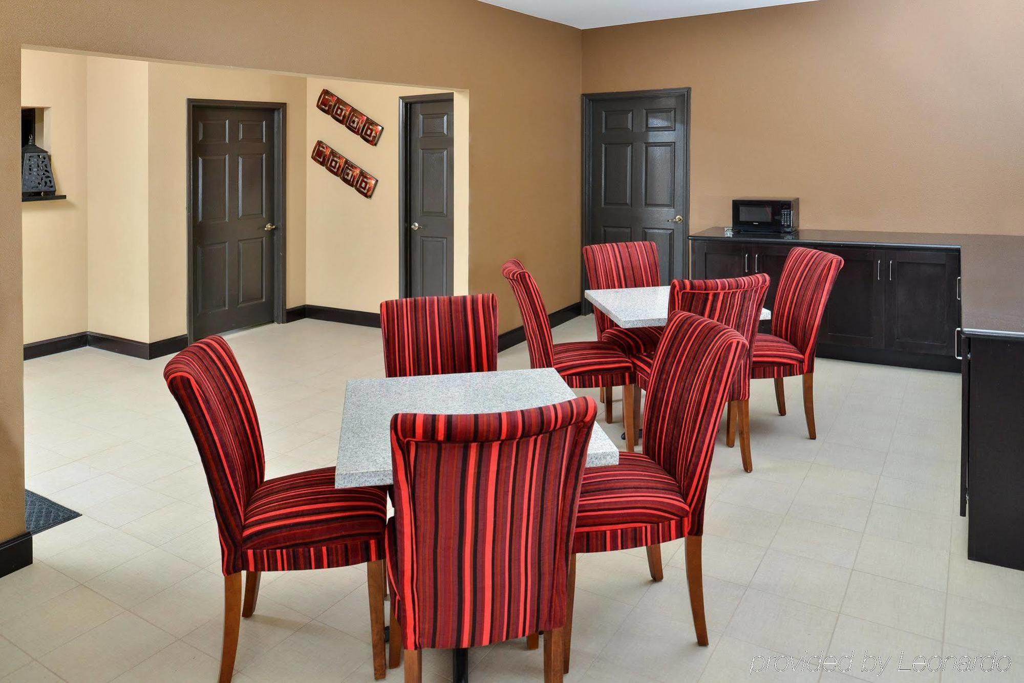 Rodeway Inn Dilley Εξωτερικό φωτογραφία